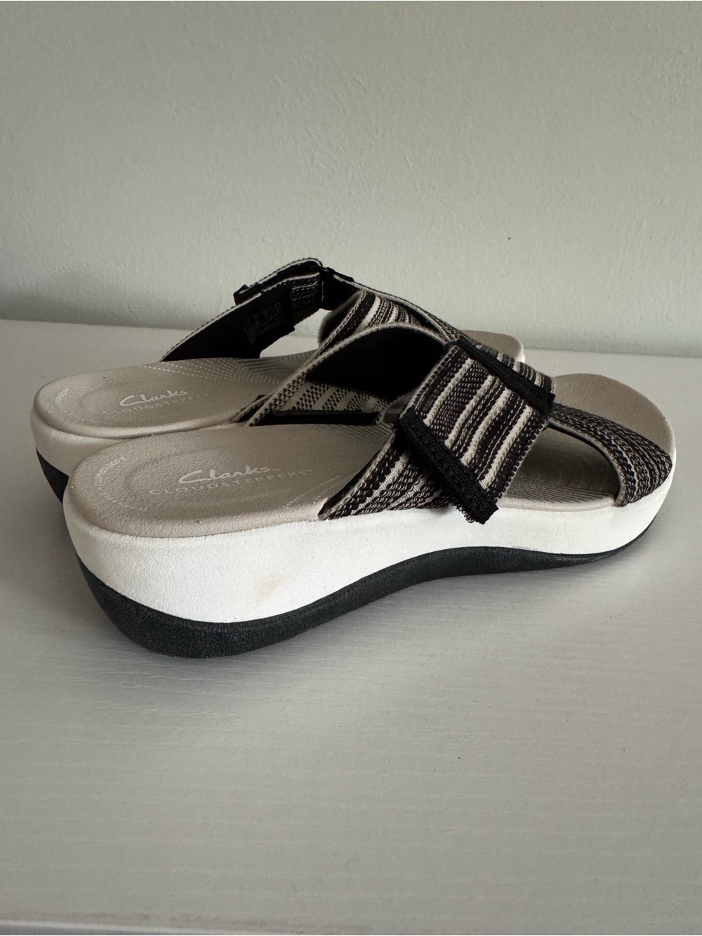 Clarks Women's Black & Cream Striped Cross-Band Sandals - Picture 2 of 4